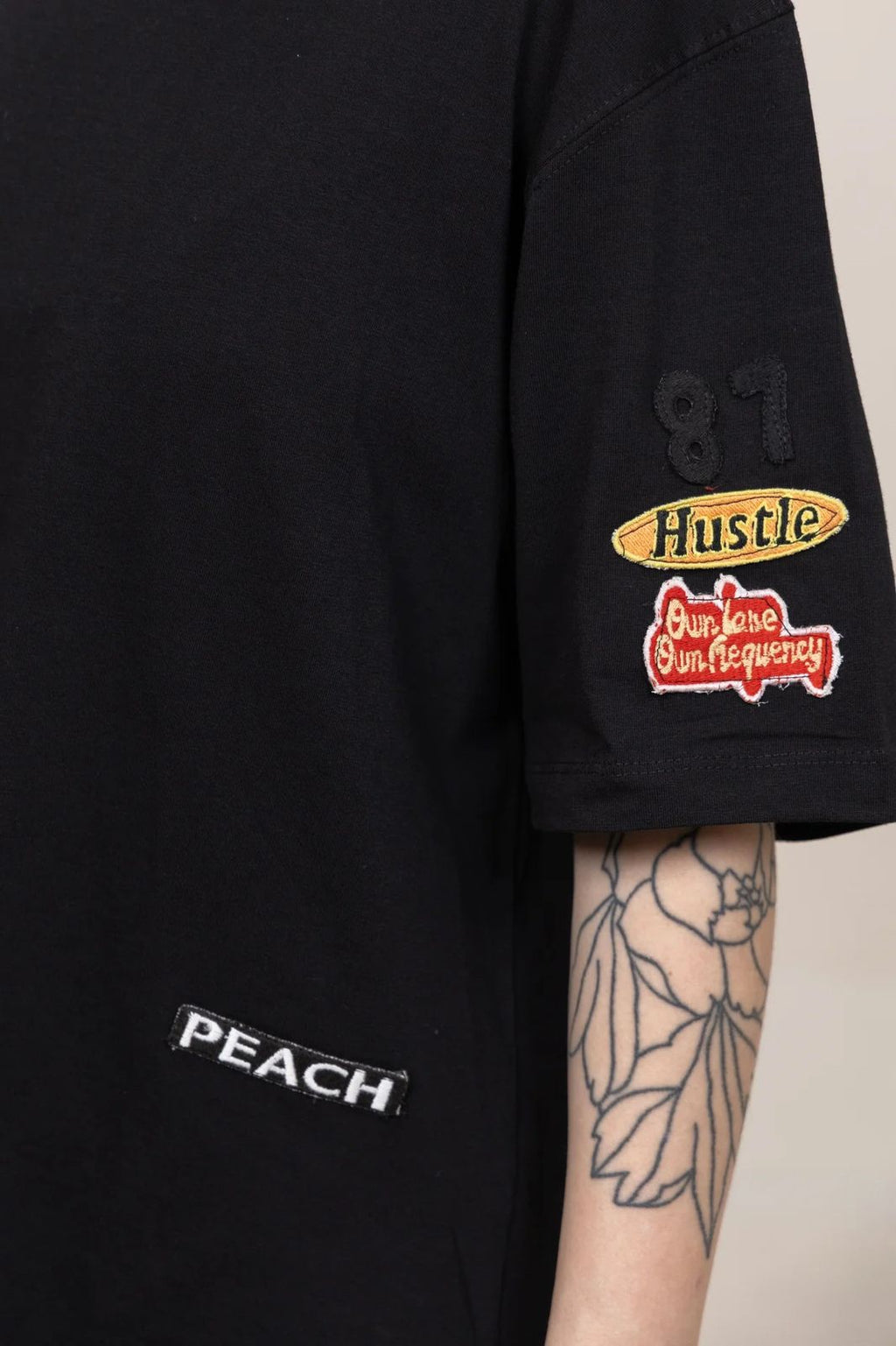 Founder’s Tee Embroided Tshirt (Black)