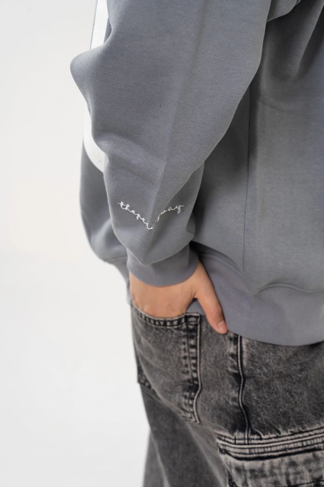 Graphiti Oversized Sweatshirt