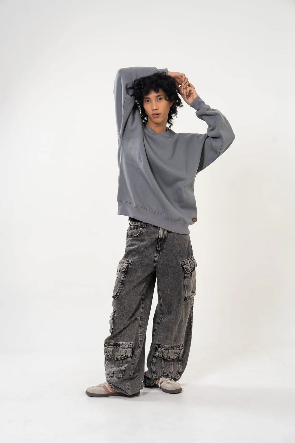 Graphiti Oversized Sweatshirt