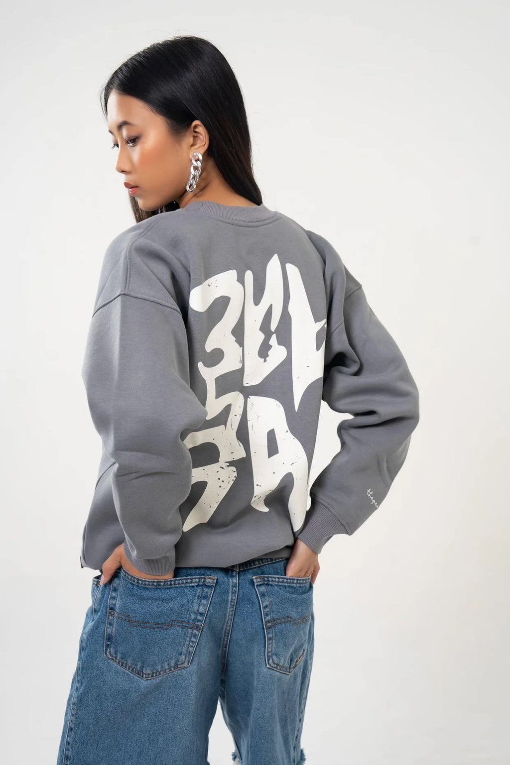 Graphiti Oversized Sweatshirt