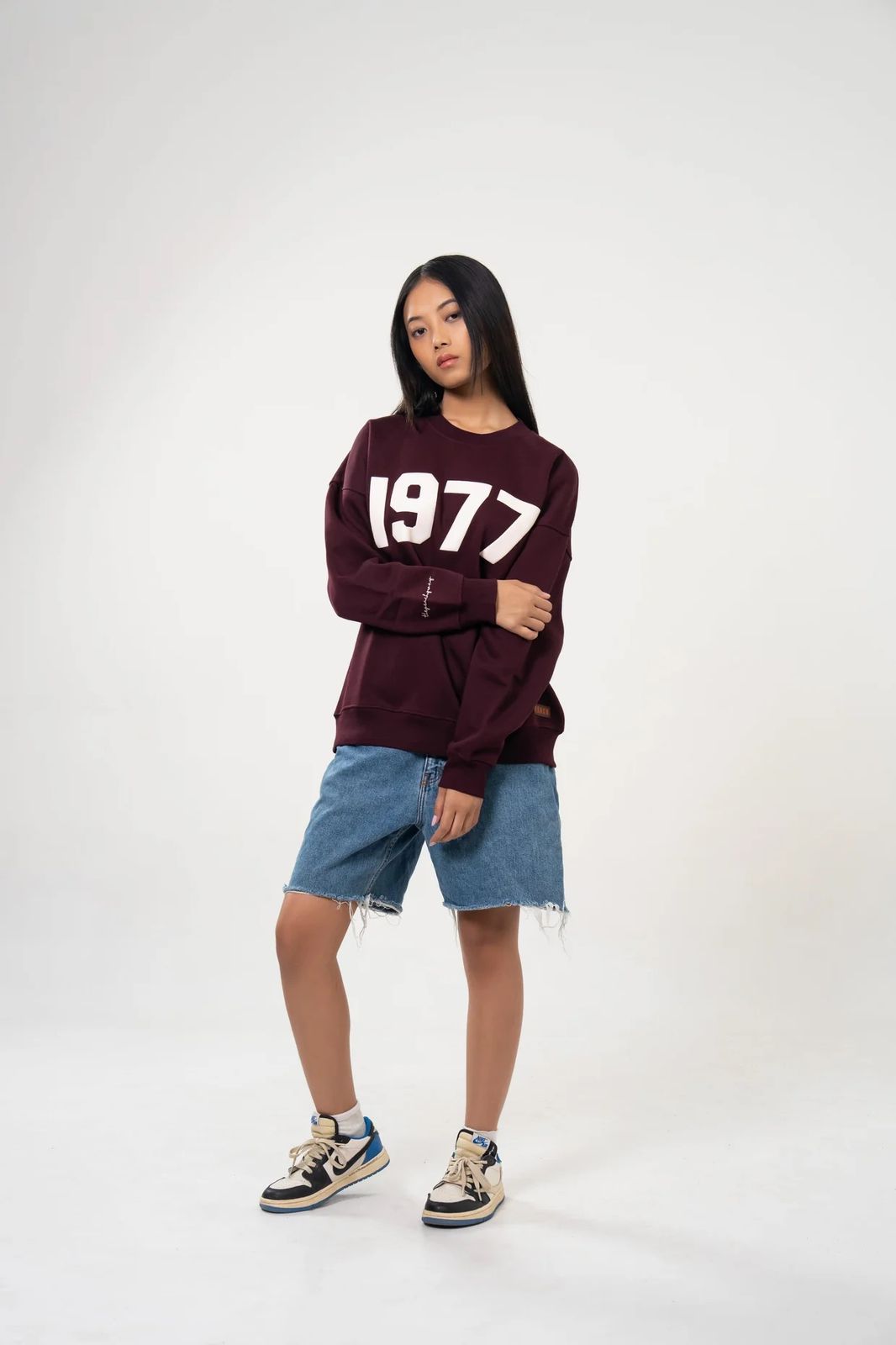 1977 HD Sweatshirt