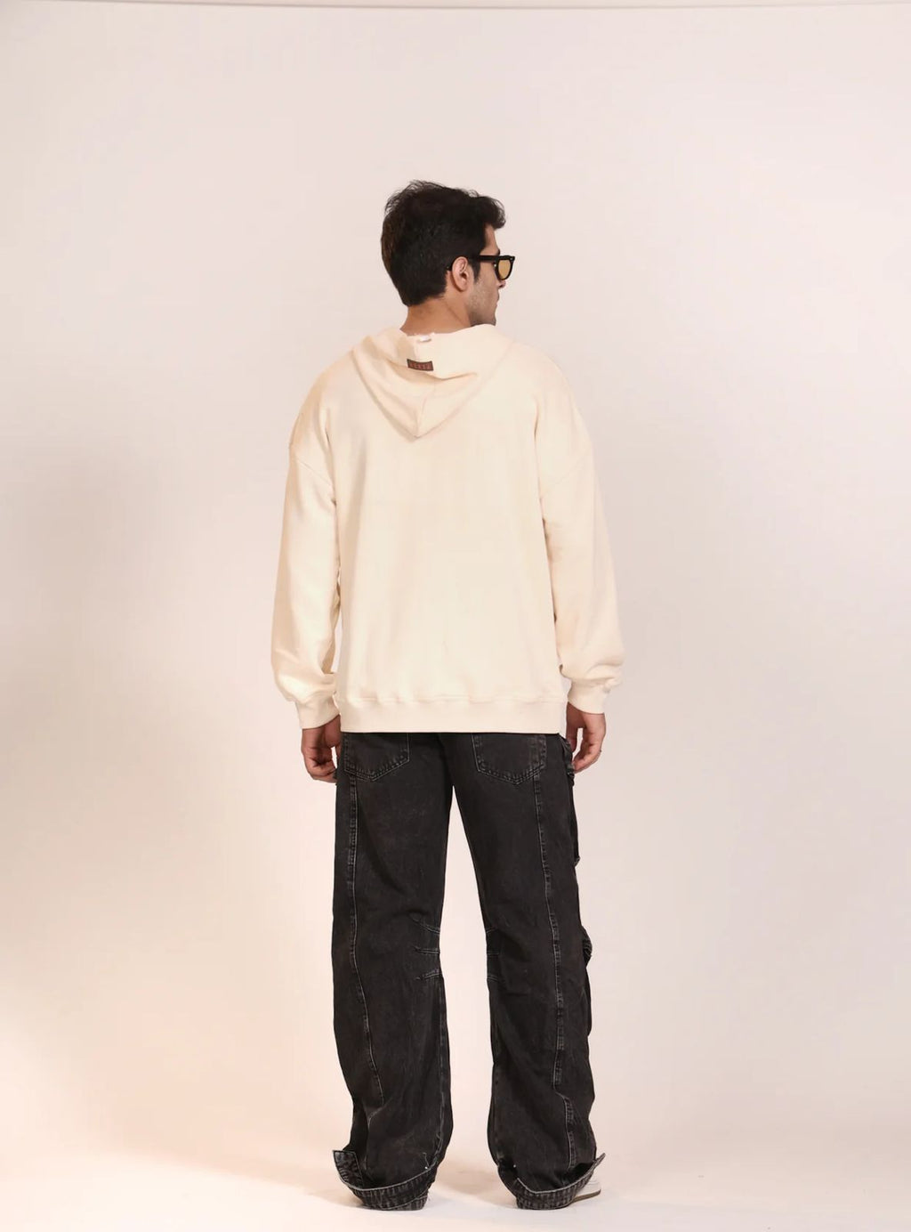 Outstand Zipper Hoodie