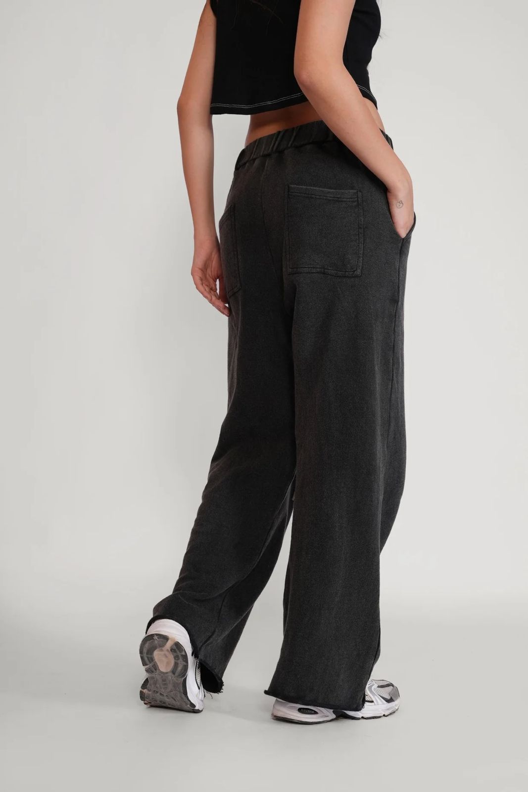 Ashen Black Sweatpant
